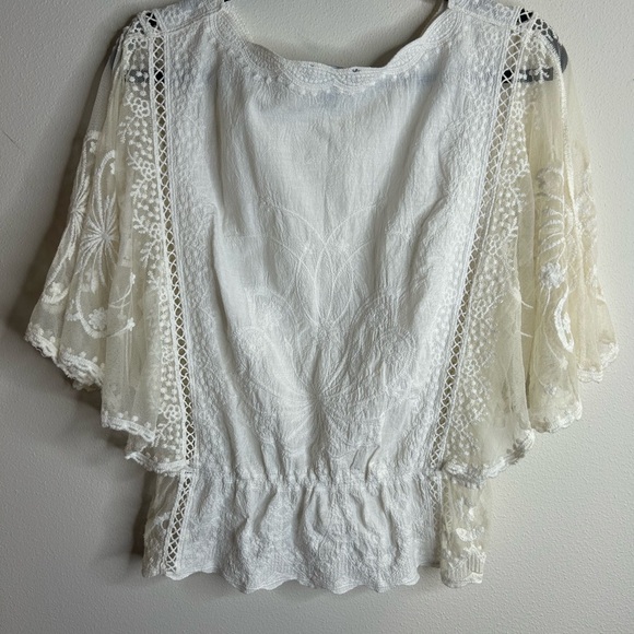 New Look White Lace Blouse with Sheer Sleeves - Picture 6 of 7